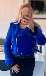 Suede jasje, Maat 38/40 (M), Blauw, Zo goed als nieuw, Bershka