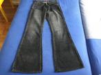 Nieuwe grijze ribsbroek., Kleding | Dames, Spijkerbroeken en Jeans, Ophalen of Verzenden, Zo goed als nieuw, Grijs, W28 - W29 (confectie 36)