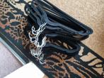 Velvet kleding hangers 30 stuks, Kleding | Dames, Kledinghangers, Ophalen, Zo goed als nieuw, Hout