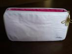 Guerlain Toilettasje / Make-up tasje met BIJEN hanger NIEUW!, Sieraden, Tassen en Uiterlijk, Uiterlijk | Cosmetica en Make-up