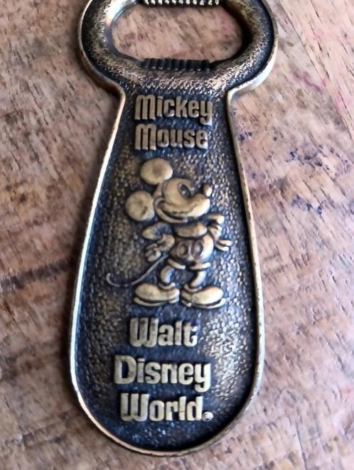 Messing mickey mouse Walt Disney world flesopener, Verzamelen, Disney, Zo goed als nieuw, Overige typen, Mickey Mouse, Ophalen of Verzenden