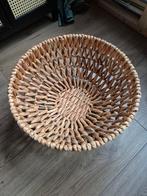 Grote stevige rieten mand - 50cm, Huis en Inrichting, Ophalen, Gebruikt, Mand, Rond