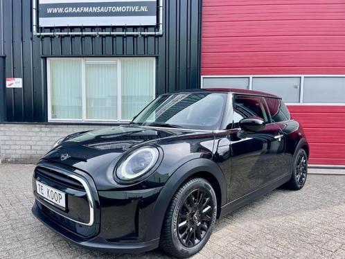 Mini Cooper bj. 2021 Facelift  Apple Carplay 1 jaar garantie, Auto's, Mini, Bedrijf, Cooper, ABS, Adaptieve lichten, Airbags, Airconditioning