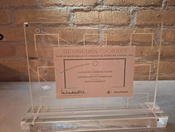 trofee genaamd "De Gouden Voorzet" 1994 beschikbaar voor biedingen