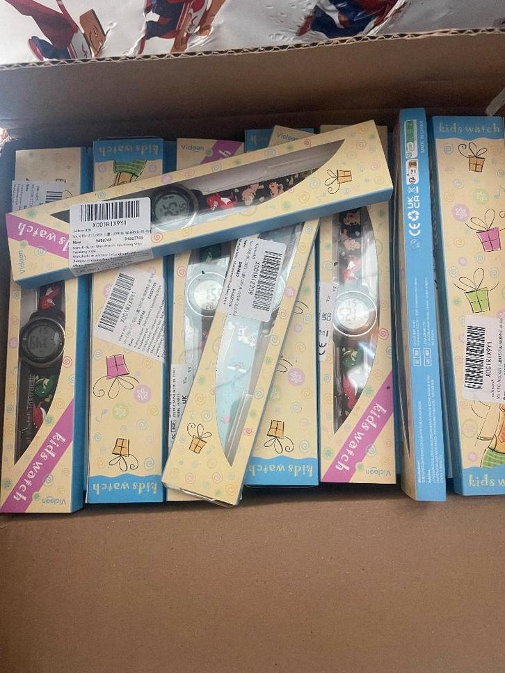 Partij Kinderhorloges, Sieraden, Tassen en Uiterlijk, Horloges | Kinderen, Nieuw, Jongen of Meisje, Rood, Ophalen of Verzenden