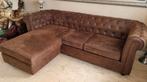 prachtige Chesterfield hoekbank, Huis en Inrichting, Banken | Complete zithoeken, Ophalen, Zo goed als nieuw