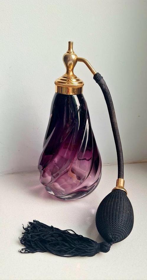 Kristallen? parfumverstuiver Art Deco, Verzamelen, Parfumverzamelingen, Zo goed als nieuw, Parfumfles, Ophalen of Verzenden