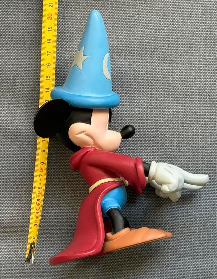 Mickey Mouse Tovenaarsleerling Beeldje - Demons & Merveilles, Verzamelen, Dierenverzamelingen, Zo goed als nieuw, Beeldje of Figuurtje