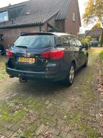 Opel Astra 1.4 Turbo 103KW ST 2011 Zwart, Voorwielaandrijving, 65 €/maand, 4 cilinders, 1337 kg