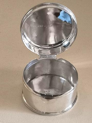 Antiek zilver koektrommel 1896 beschikbaar voor biedingen