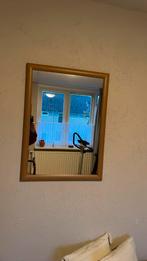 Spiegel met houtenlijst., Minder dan 100 cm, Rechthoekig, Zo goed als nieuw, Ophalen
