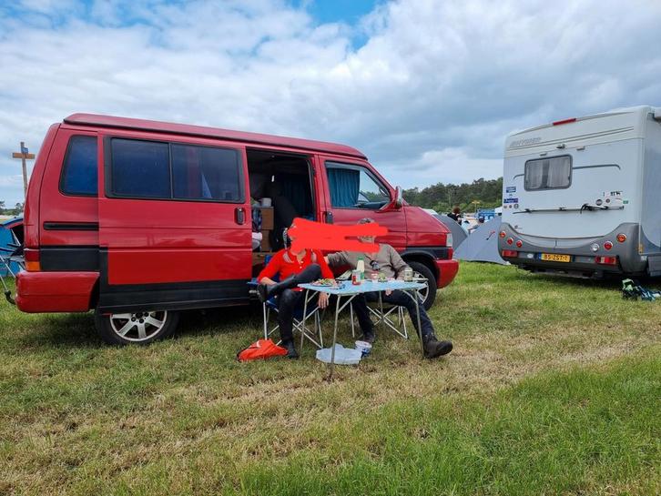 VW T4  rode multivan 1997, 293.600km lpg, Caravans en Kamperen, Campers, Particulier, tot en met 2, Buscamper of Camperbus, Volkswagen