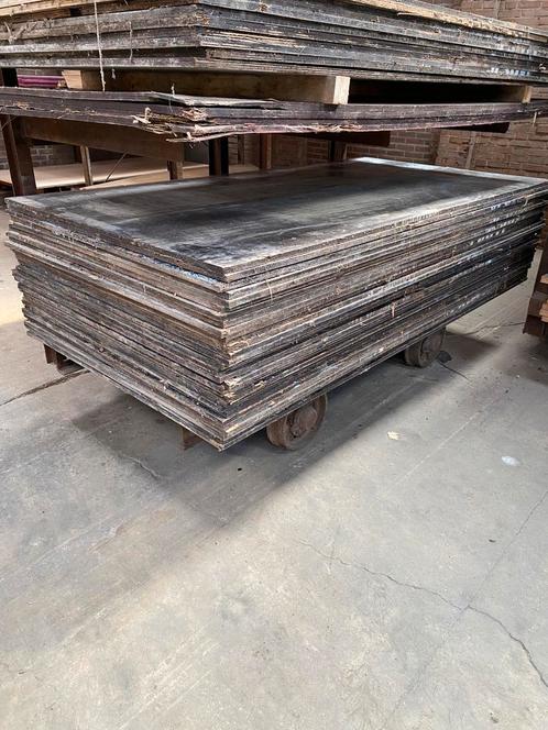 GEBRUIKTE BETONPLEX PLATEN 18MM (125X250), Doe-het-zelf en Verbouw, Platen en Panelen, Gebruikt, Betonplex, Minder dan 20 mm, Ophalen
