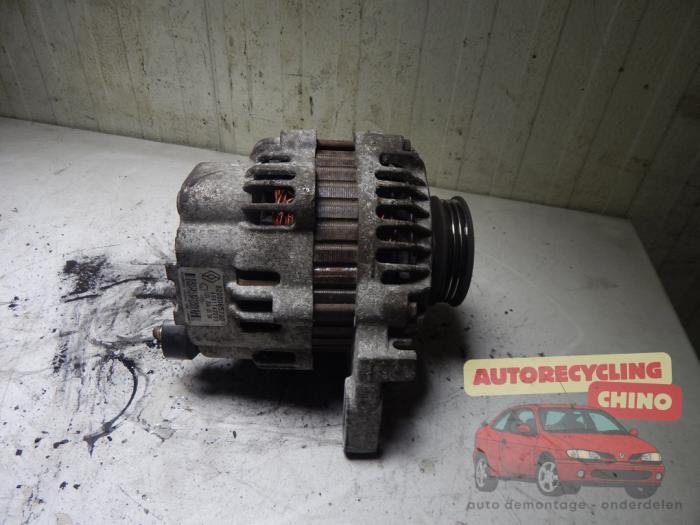 Dynamo van een Renault Twingo, Ophalen, Gebruikt, -, Renault