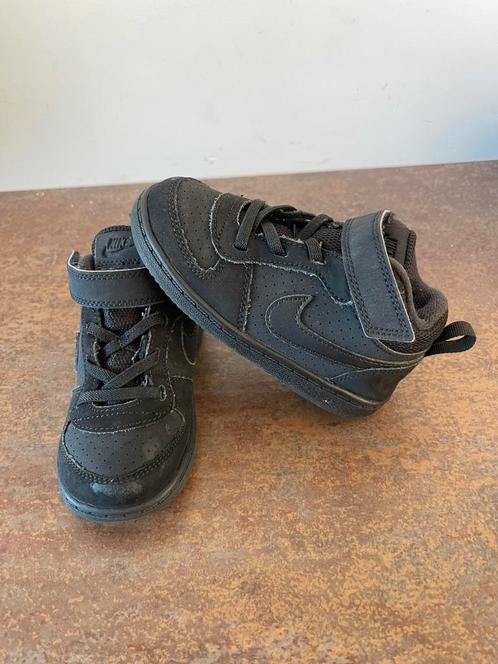 Nike court, Kinderen en Baby's, Kinderkleding | Schoenen en Sokken, Ophalen of Verzenden