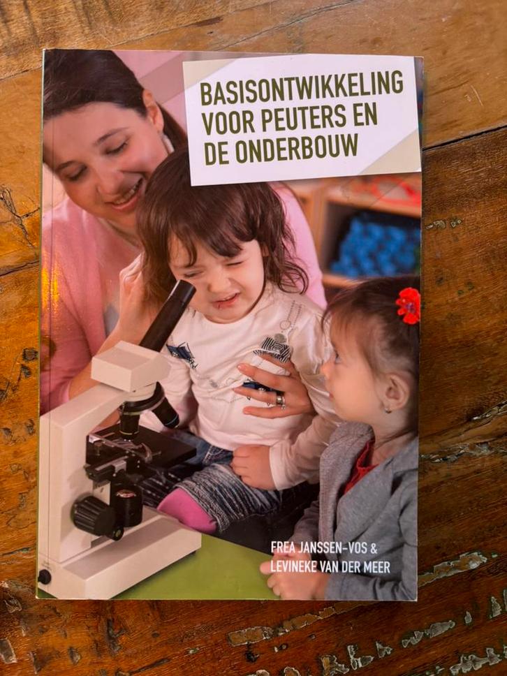 Basisontwikkeling voor peuters en de onderbouw, Boeken, Studieboeken en Cursussen, Zo goed als nieuw, HBO, Ophalen of Verzenden