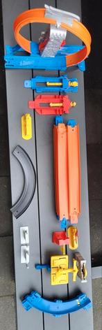 Hot Wheels racebaan, Kinderen en Baby's, Speelgoed | Racebanen, Ophalen, Racebaan, Zo goed als nieuw, Zelf te bouwen