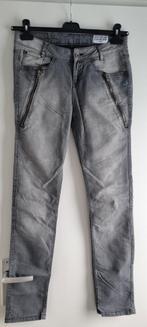 Stetch Spijkerbroek, Silver Creek, size waist 27 lengte 32, Ophalen of Verzenden, Zo goed als nieuw, Grijs, W27 (confectie 34) of kleiner