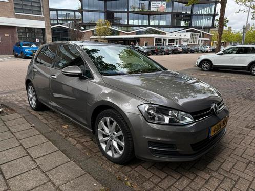 Volkswagen Golf 1.2 TSI 77KW 5D DSG 2014 Grijs, Auto's, Volkswagen, Particulier, Golf, ABS, Adaptive Cruise Control, Airbags, Airconditioning