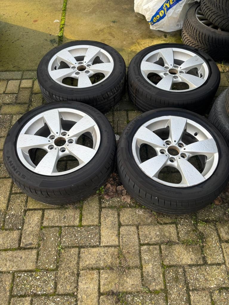BMW 5-serie E60/E61 zomerbanden 17” ET43 – voor 525xi/530xi, Ophalen, Gebruikt, Banden en Velgen, 17 inch