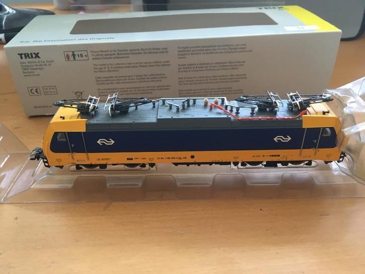 Trix 22164 - NS-E-186 Locomotief H0, Hobby en Vrije tijd, Modeltreinen | H0, Locomotief, Gelijkstroom, Trix, NS, Ophalen
