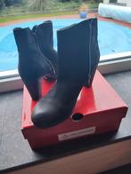 Helioform elegante zwarte enkellaarsjes maat 41 -G  Nieuw!, Zwart, Lage of Enkellaarzen, Nieuw, Ophalen of Verzenden