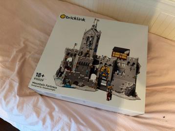Nieuwe Bricklink Mountain Fortress 910029 beschikbaar voor biedingen