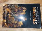 Pocket Guide to Minerals - Andrew Clark, Ophalen of Verzenden, Gelezen, Overige onderwerpen, Andrew Clark