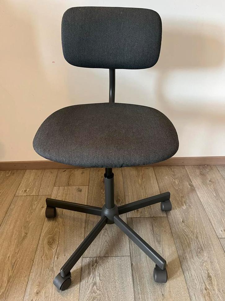 Ikea Bleckberget bureaustoel - Grijs, Huis en Inrichting, Bureaustoelen, Zo goed als nieuw, Bureaustoel, Grijs, Ophalen