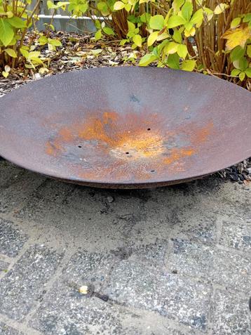 Vuurkorf / vuurschaal beschikbaar voor biedingen