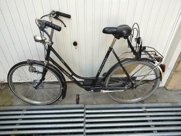 Gazelle maxinette beschikbaar voor biedingen