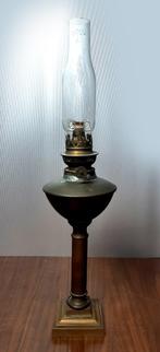 Olielamp. Totale hoogte: 47,5 cm. Gewicht 1 kg., Ophalen of Verzenden