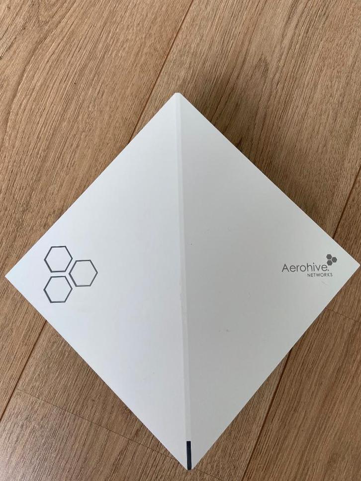 Aerohive AP250 WIFI5 accesspoint met org. beugel, Computers en Software, Accesspoints, Gebruikt, Ophalen of Verzenden