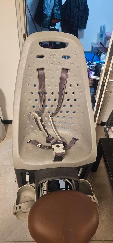 Yepp Achterzitje met EasyFit Adapter, Fietsen en Brommers, Fietsaccessoires | Fietsstoeltjes, Ophalen