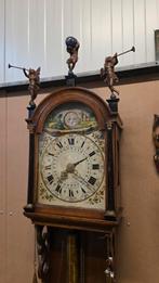 Vroeg antieke Friese staartklok, zon/maan mechaniek-datum, Antiek en Kunst, Antiek | Klokken, Ophalen