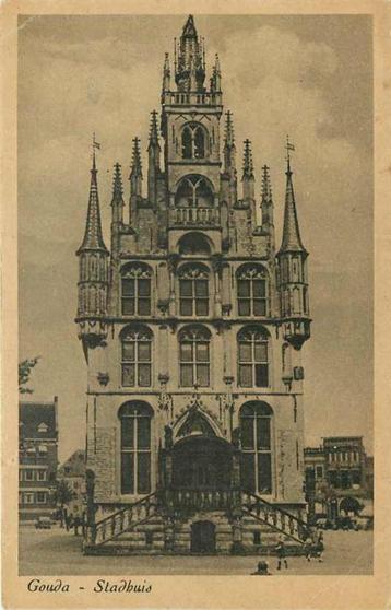 (377-527-025) Gouda Stadhuis beschikbaar voor biedingen