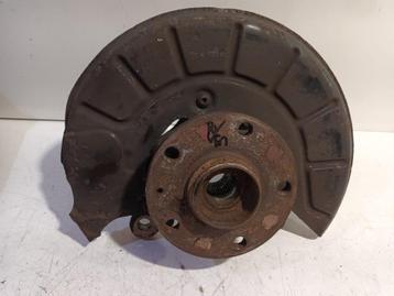 Wielnaaf rechts voor Volkswagen Golf beschikbaar voor biedingen