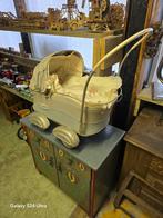 01 Kinderwagen Antieke, Ophalen