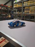 Renault alpine sport, Hobby en Vrije tijd, Modelauto's | 1:18, M, Ophalen of Verzenden, Zo goed als nieuw, Maisto