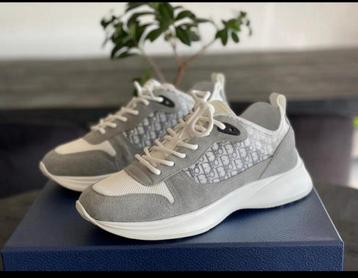 Nieuwe Dior B25 Sneakers - Maat 42-45 beschikbaar voor biedingen