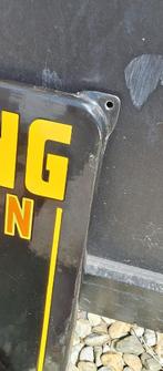 Emaille bord van Mustang Rijwielen van Gebr. De Geeter Assen, Verzamelen, Merken en Reclamevoorwerpen, Reclamebord, Gebruikt, .