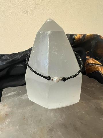 Akoya zoutwater parel spinel beschermt welvaart succes magie beschikbaar voor biedingen