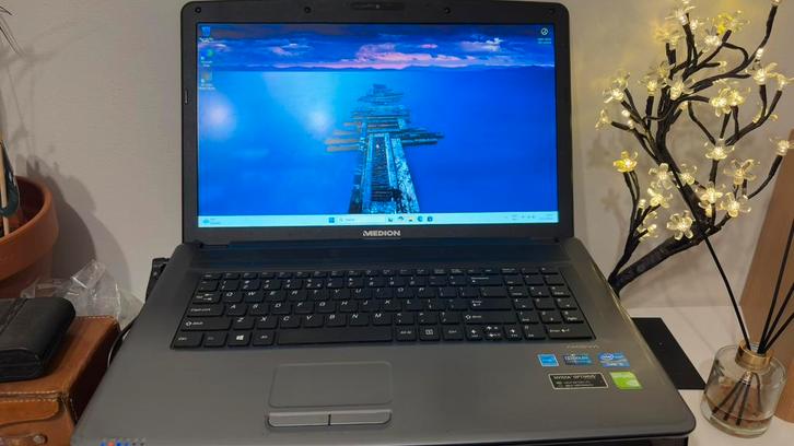 Laptop Medion Akoya (Core i5/8GB RAM/1TB/Geforce GT750), Computers en Software, Windows Laptops, Zo goed als nieuw, 15 inch, 2 tot 3 Ghz