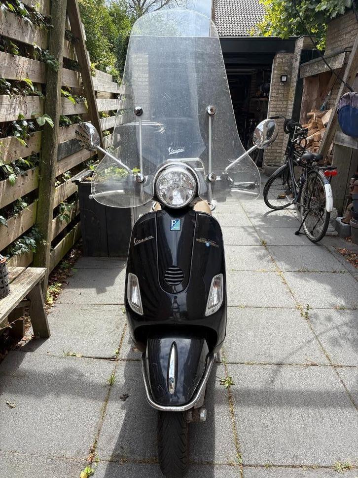 VESPA lX 50 2 TAKT, Fietsen en Brommers, Scooters | Vespa, Gebruikt, Vespa LX, Maximaal 45 km/u, Benzine, Ophalen