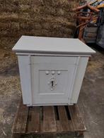 Zware oude klassieke kluis, Ophalen, Gebruikt, Geen, Geen