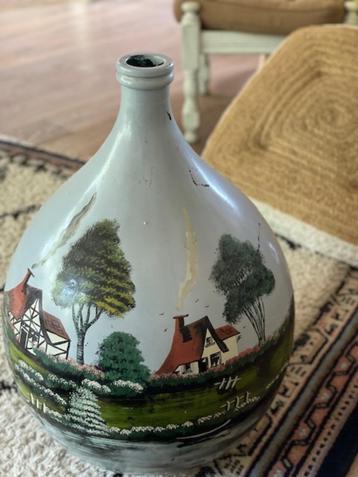 Grote glazen fles / chloorfles. Beschilderd landschap huisje beschikbaar voor biedingen