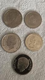 Wilhelmina, Juliana, Beatrix penningen, Ophalen of Verzenden, Overige materialen, Nederland