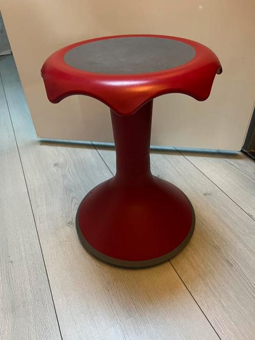 Hokki ergonomische balanskruk (wiebelkruk), Huis en Inrichting, Krukjes, Gebruikt, Ophalen