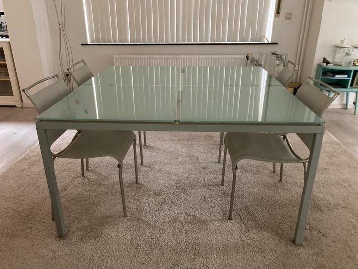 Gratis tafel glas aluminium onderstel 140 x 140 Trendhopper, Huis en Inrichting, Tafels | Eettafels, Gebruikt, 100 tot 150 cm