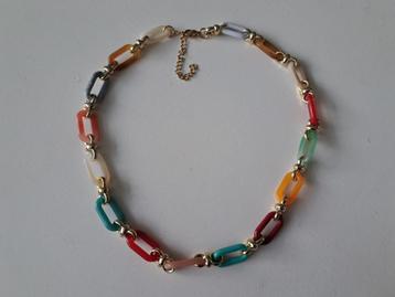 Mooie, veelkleurige ketting met schakels - geheel NIEUW beschikbaar voor biedingen